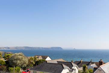 Look out over the ocean to Nare head, Gull Rock and beyond.
