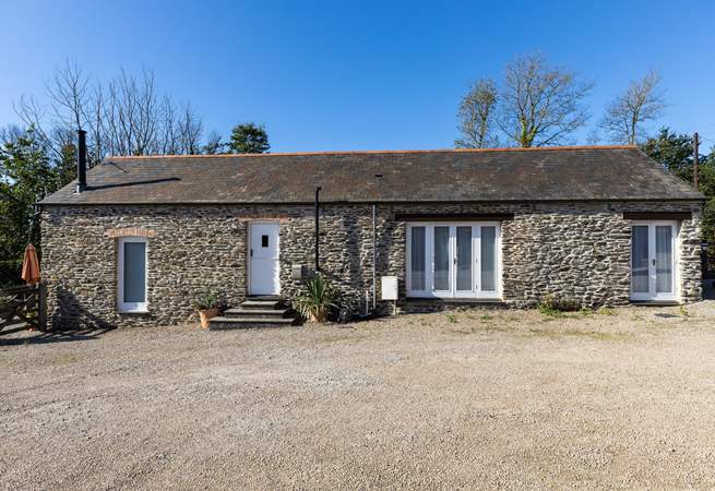 Oodles of space for everyone at Pendower Barn.