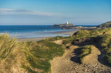 A short drive away to the north coast and you'll find yourself with a choice of beaches and gorgeous towns like St Ives to poke around.