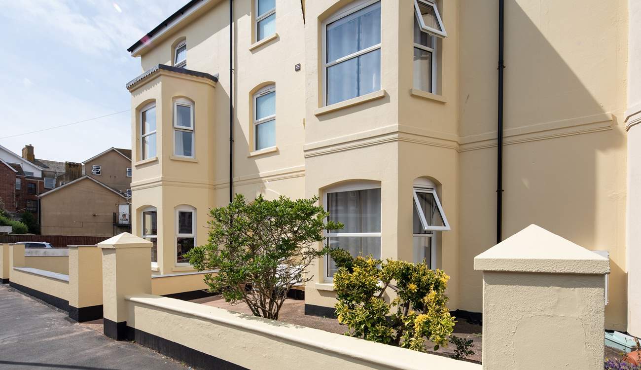 Welcome to Sandbanks.