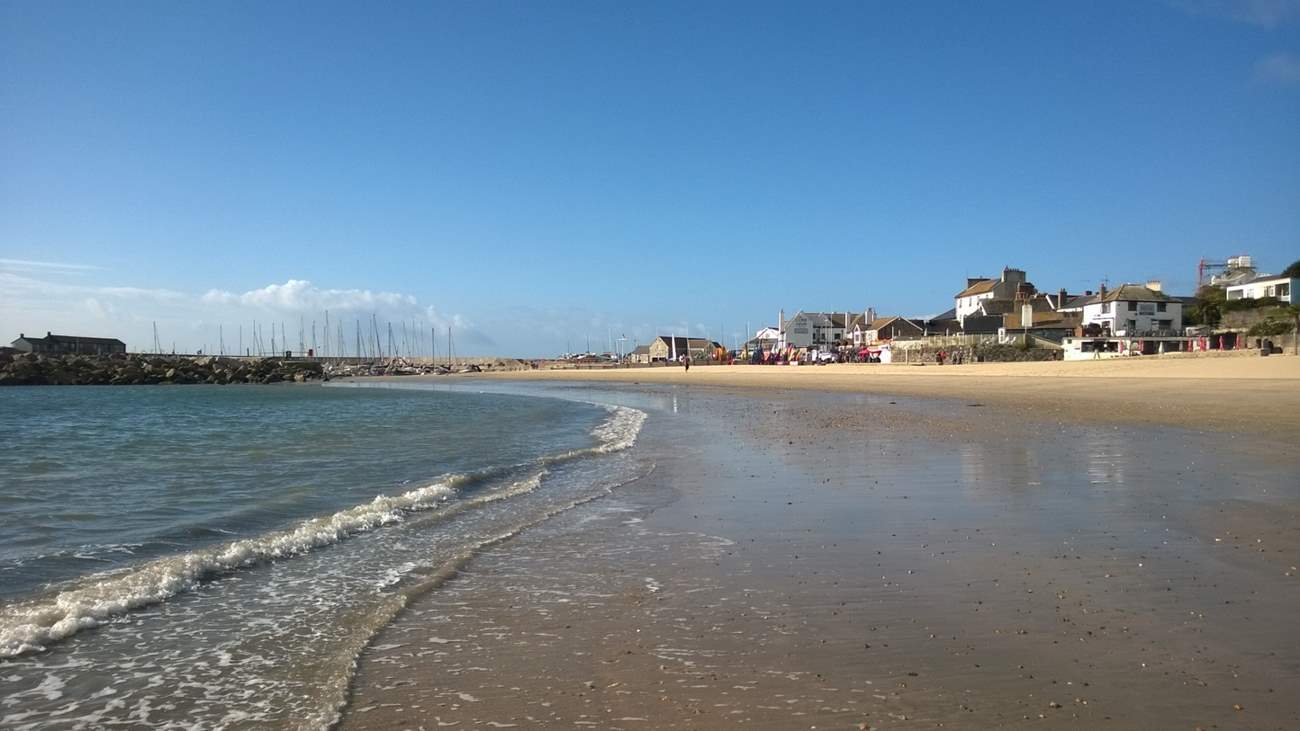 Lyme Regis beach, a lovely place to spend the day.