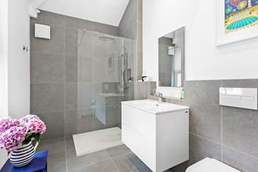 The shower-room on the first floor.