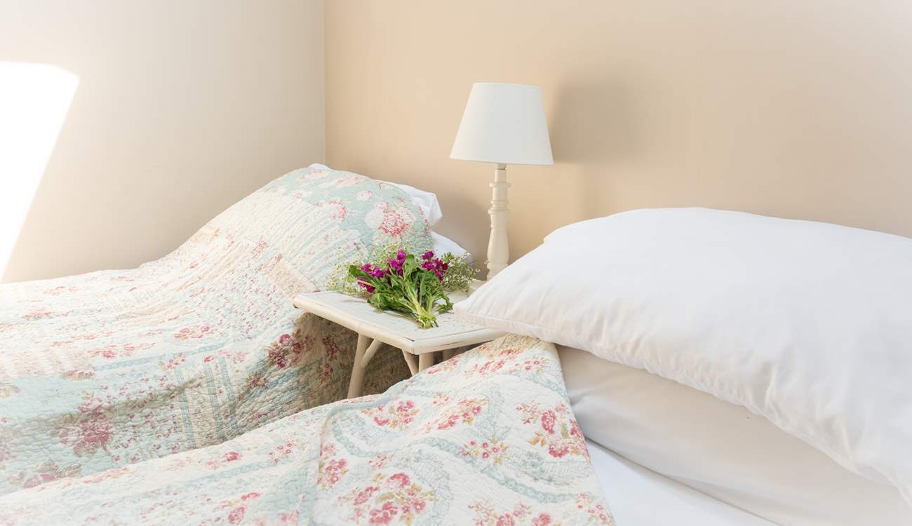 The second bedroom has 'zip and link' beds which can be configured as twin beds or a super-king double. 