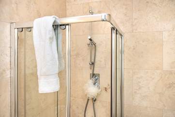And of course the bunk bedroom also has its own en suite shower-room.
