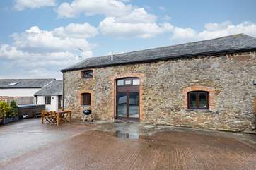 Welcome to The Granary, an idyllic place to stay in Devon.