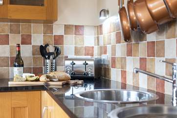The kitchen has everything you need for your holiday.