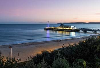 Bournemouth is a short drive away and boasts a long sandy beach and great places to eat some famous local seafood.