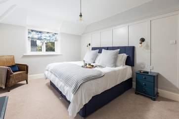 The bedrooms are elegantly furnished, luxury bed linens ensure a great night's sleep.