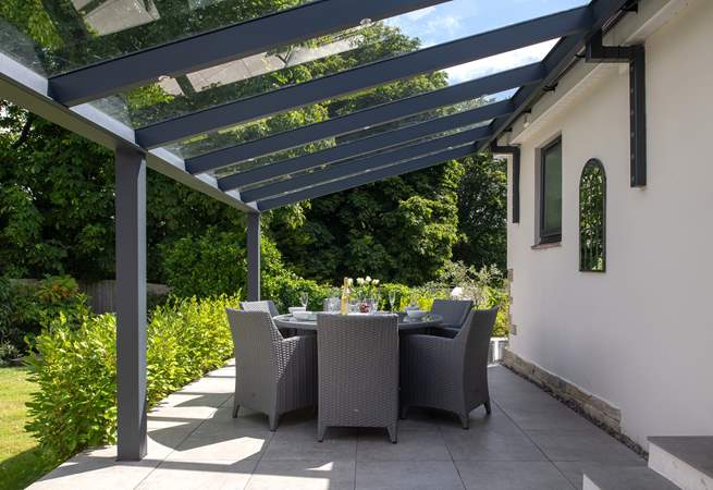 Anyone for some al fresco dining?