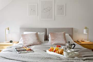 Breakfast in bed anyone?