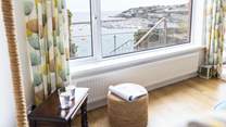 Watching the world sail by, whatever the time of year, is a real pleasure from this fabulous cosy vantage point.