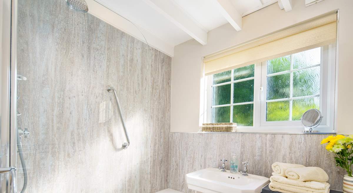 Beamed family bathroom. Take your pick, shower or leisurely bath. 