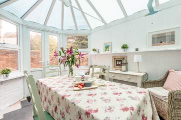 Afternoon tea in the conservatory? Perfect.