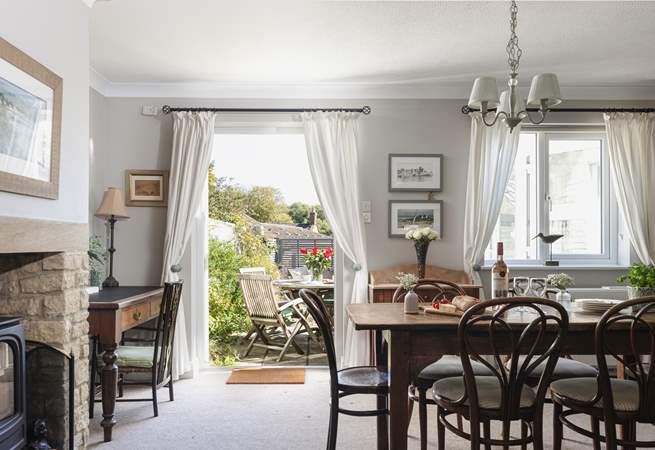 Gather everyone around the table next to the roaring wood-burner and plan your day ahead exploring the delights of Dorset.