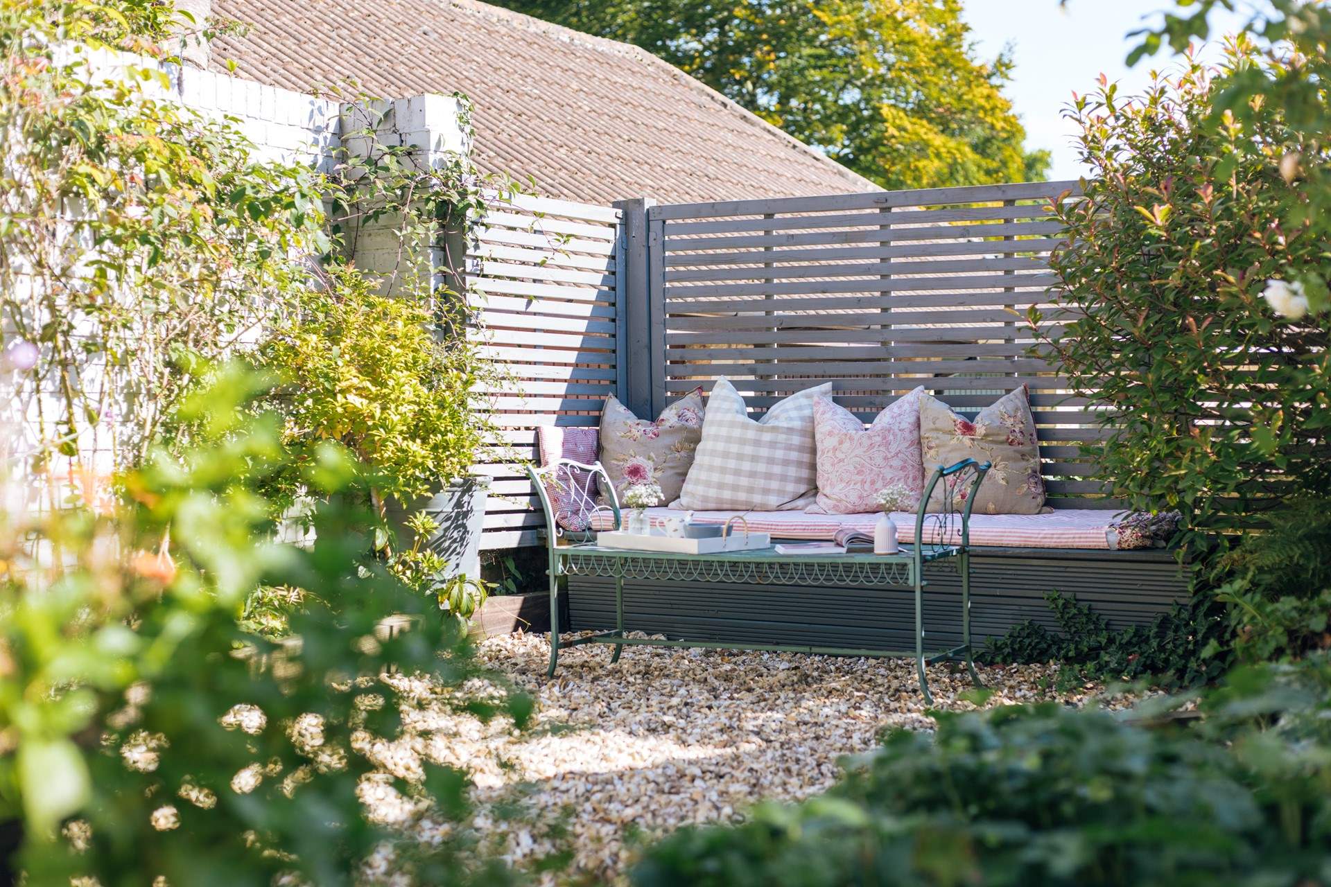 You'll never want to leave the pretty garden!