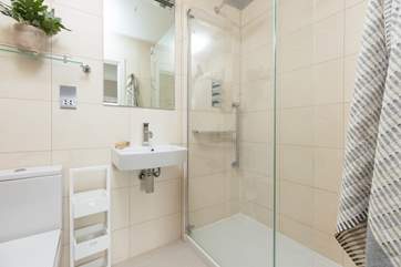 Of course you have your own en suite shower-room.