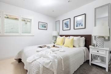 A gorgeous king-size bed awaits you in the ground floor bedroom.