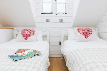 Children will love this bedroom!