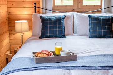 Breakfast in bed anyone?