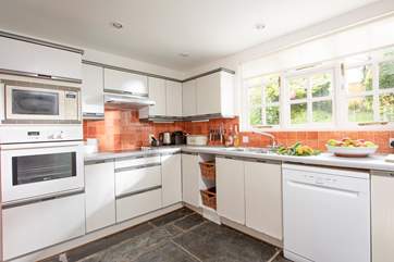 The well-equipped kitchen with everything you'll need for your holiday.