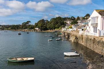 Flushing seafront is only moments from your front door.