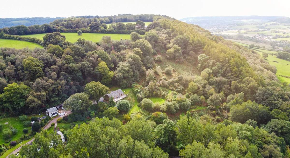 You can see Larch Barn, the neighbouring holiday cottage to the right, Hatway Hideaway tucked away in the middle and just a glimpse of the owner's gorgeous Listed thatched cottage below.