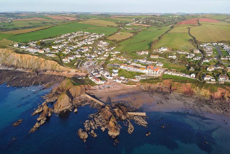 This superb stretch of South Devon coastline is simply stunning, with the icing on the cake being, it's only a matter of minutes away from your doorstep.