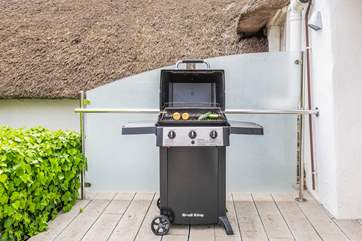 Sparking up the BBQ is a pleasure on this fabulous BBQ.