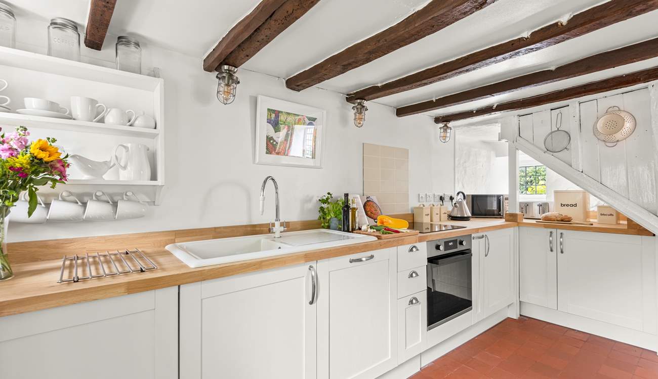 Step into this fabulous kitchen. Perfect for whipping up a feast.