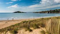 The south Devon coastline offers numerous beaches, both pebble and golden sands. 