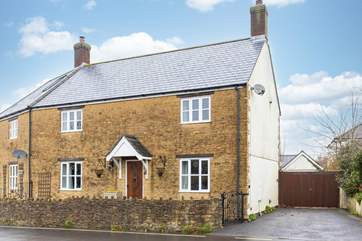 Welcome to Crosskeys Cottage.