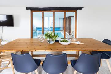 You'll enjoy sociable meal times here.
