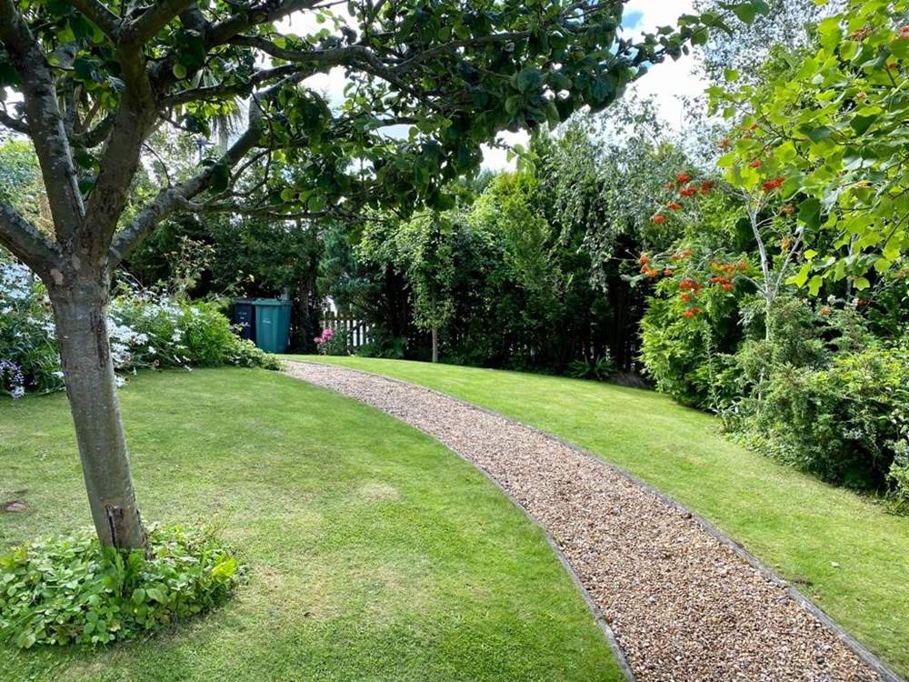 The garden is enclosed.
