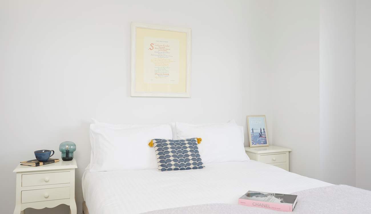 Bedroom one offers a 'zip and link' king-size or 2'6'' twin beds. We recommend for children only if using as twin beds.