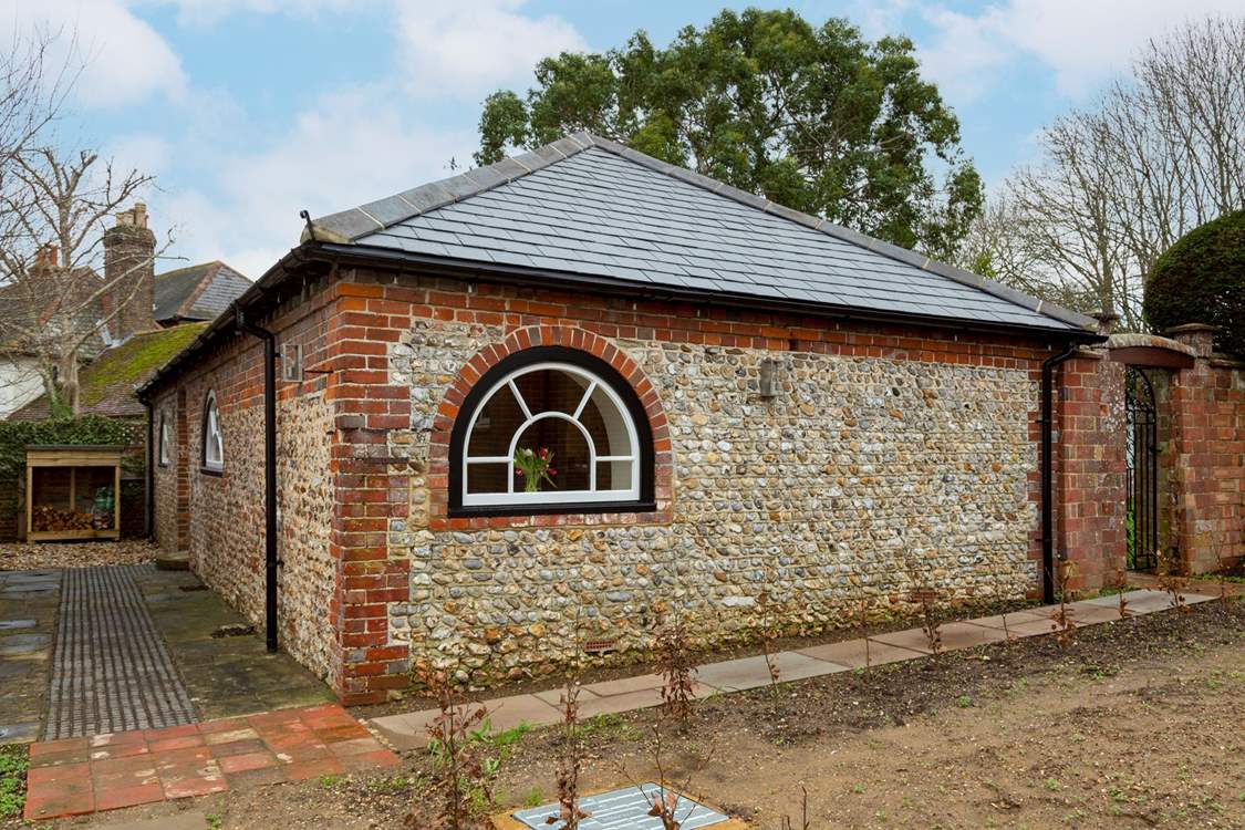 The Old Stables is situated next to the owners' house with its own entrance.