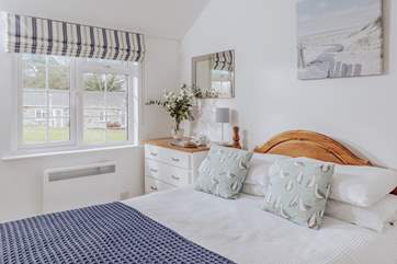 The double bedroom.