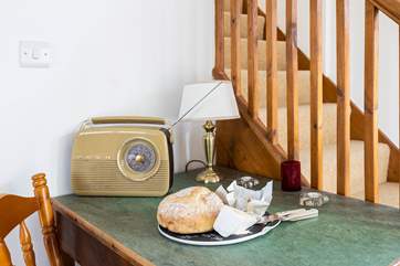 We love the character of this traditional radio.