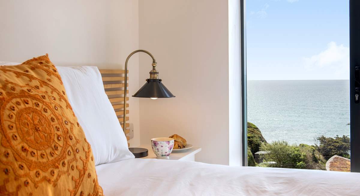 Treat yourself to morning coffee in bed, soaking in more of that view.