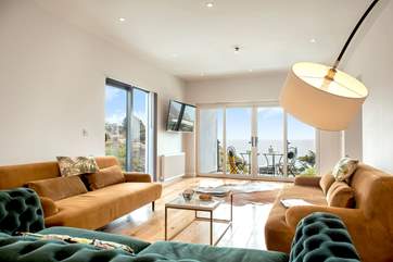 Turnstone is waiting to welcome six lucky guests to the ultimate coastal retreat