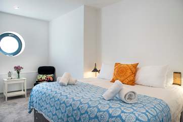 You are sure to relax in the super-king bed in bedroom 1 and if you don't want to get cosy it can be set up as twin beds - how good is that?
