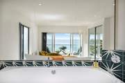 And once in the bath you can still soak in those views.