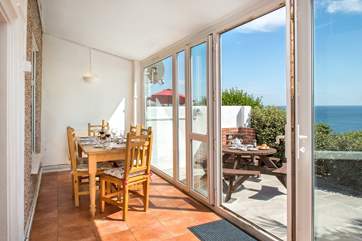 Lunch will go down a treat with that stunning view!