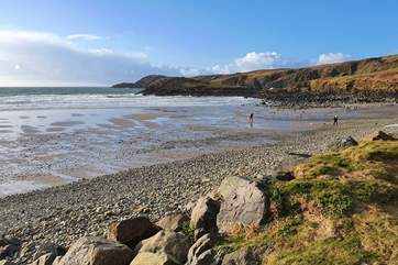 Aberieddy beach is just a short drive away and a wonderful walking spot.