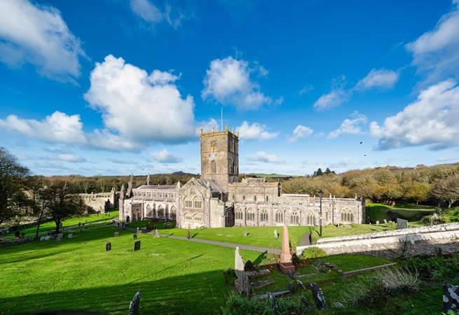 Magnificent St. David's cathedral nearby. The vibrant little city has boutique shops, galleries and good eateries. Why not try Mamgu's welsh cakes in the cathedral cafe. 