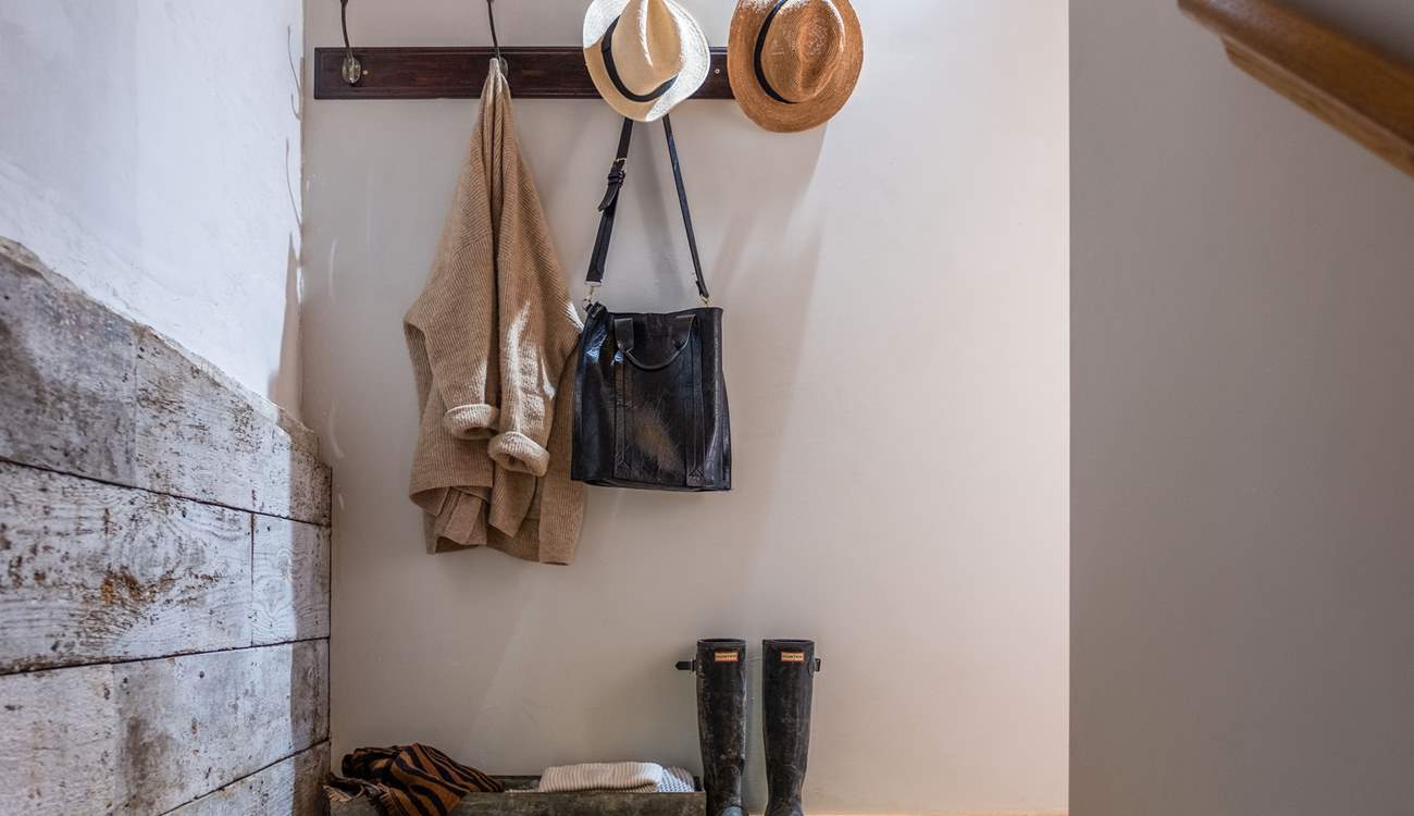 Space for boots, coats and hats.