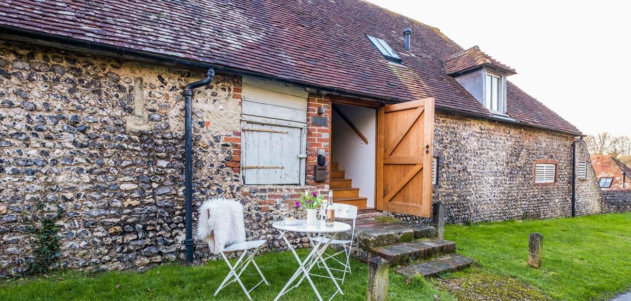 Quebec Barn - set in an idyllic location in the wonderful Cuckmere Valley.