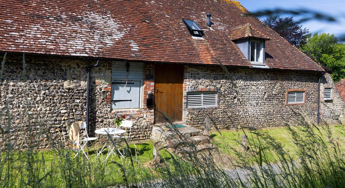 Quebec Barn - set in an idyllic location in the wonderful Cuckmere Valley.