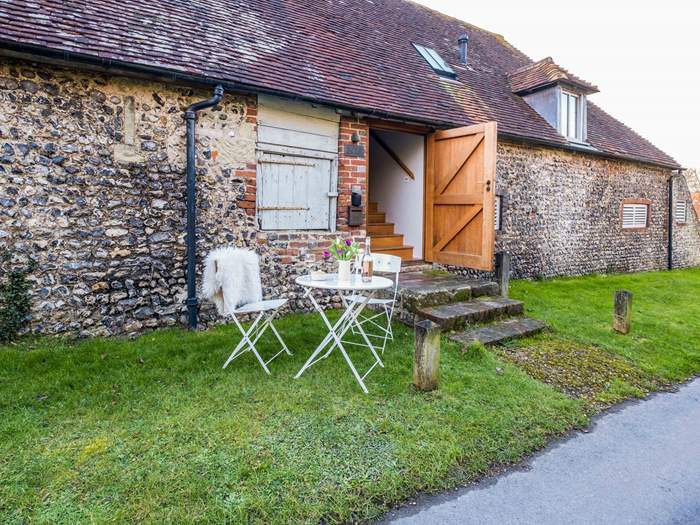 Quebec Barn, Sleeps 4 in Alfriston