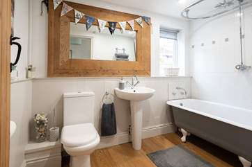 The ground floor family bathroom.