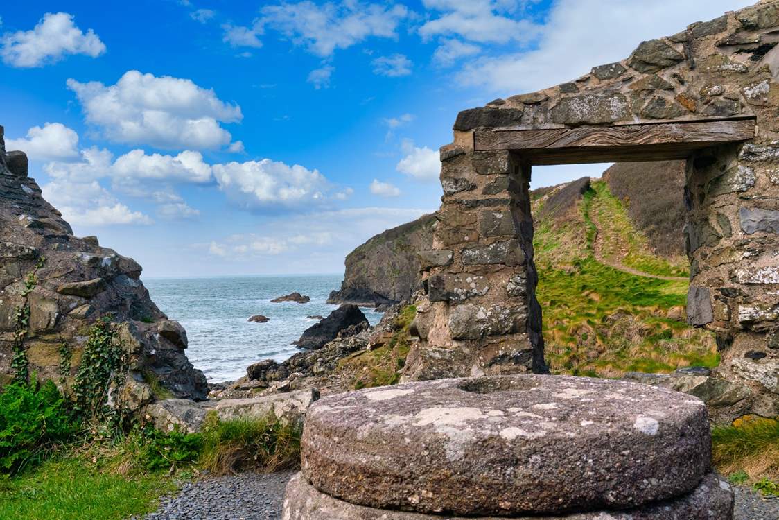The picturesque cove at Aber Draw.